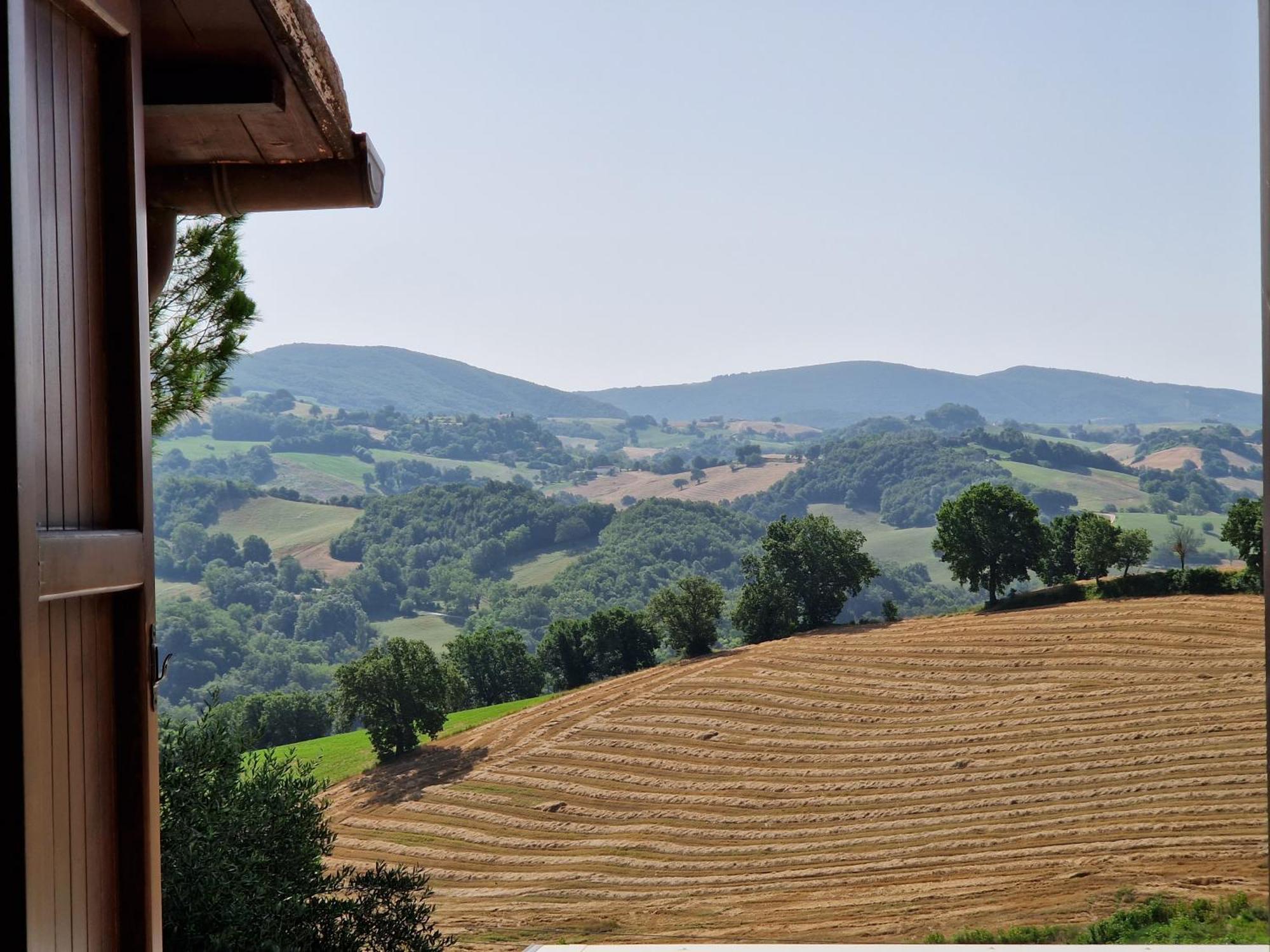 Agriturismo La Corte Sul Lago Cingoli Exteriör bild